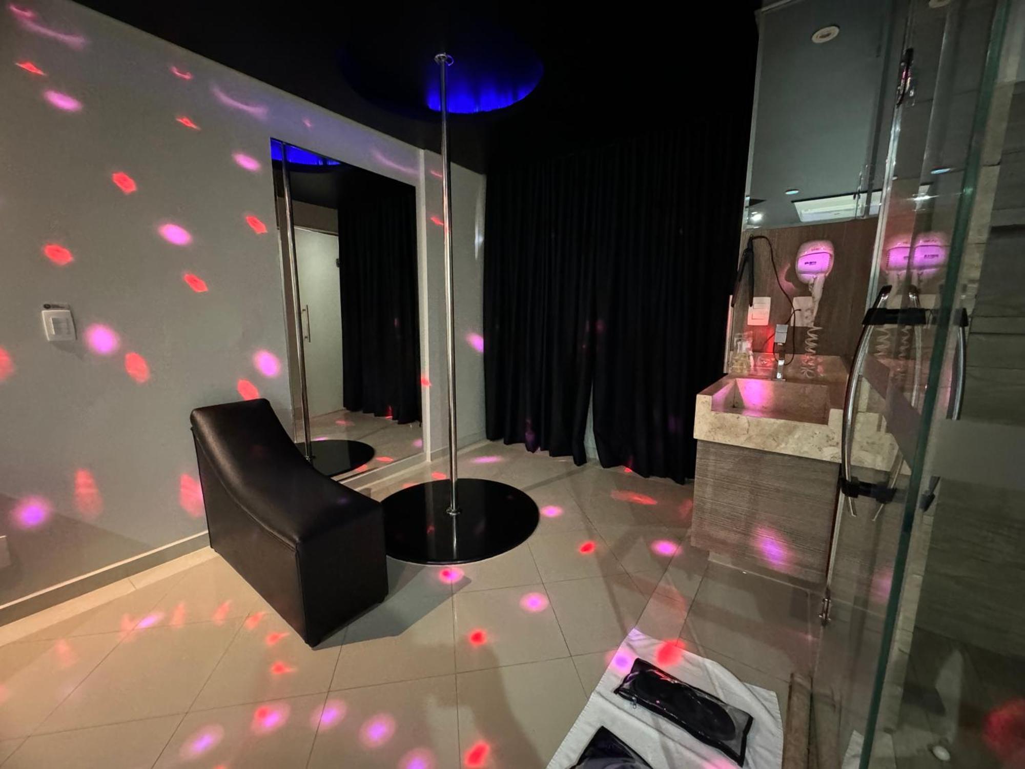 Prestige Motel 4 — Photos 2